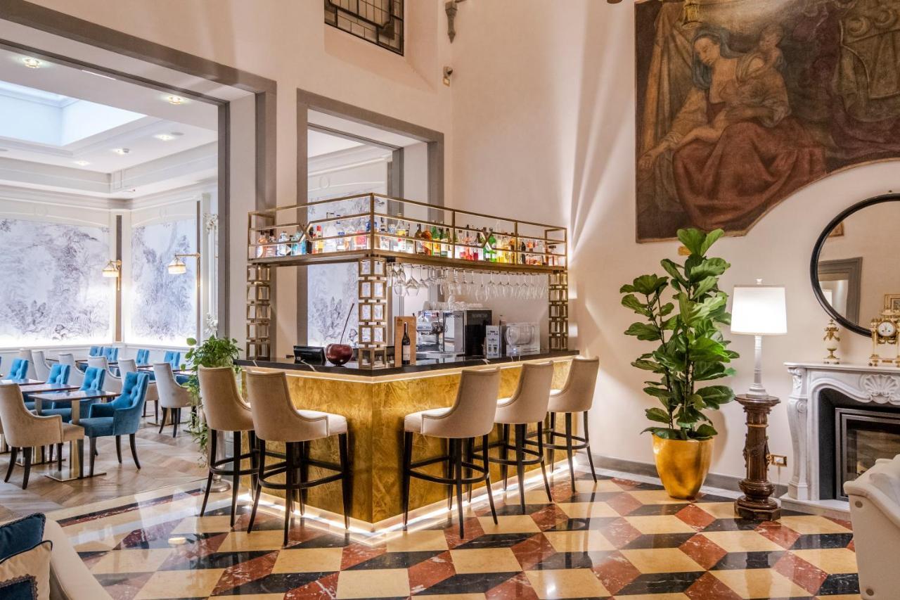 Golden Tower Hotel & Spa Florencja Zewnętrze zdjęcie The bar at the hotel