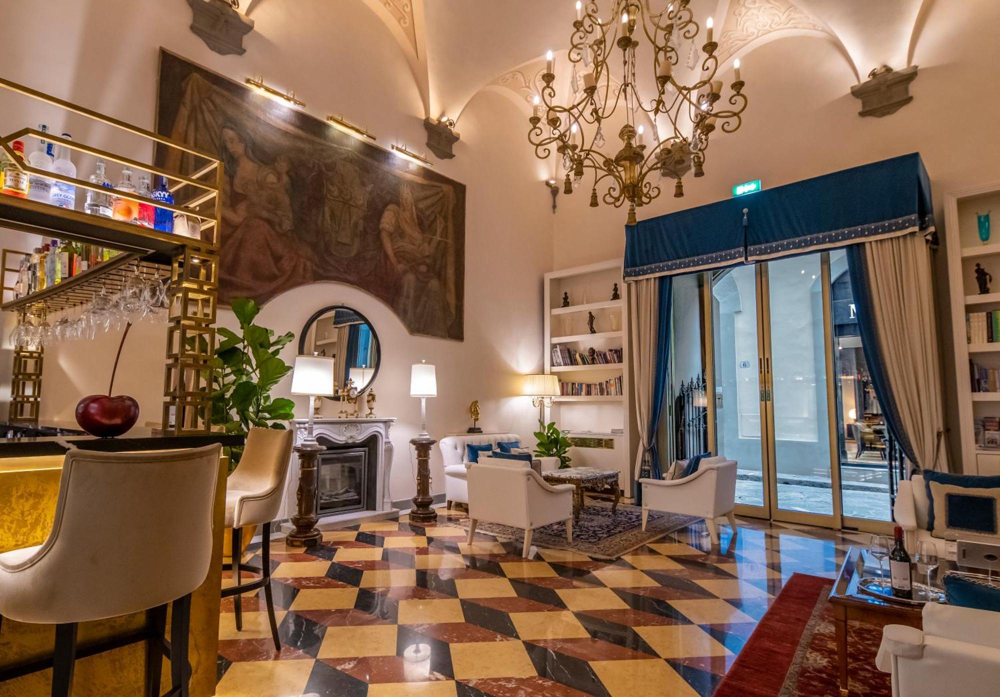 Golden Tower Hotel & Spa Florencja Zewnętrze zdjęcie The hotel's bar